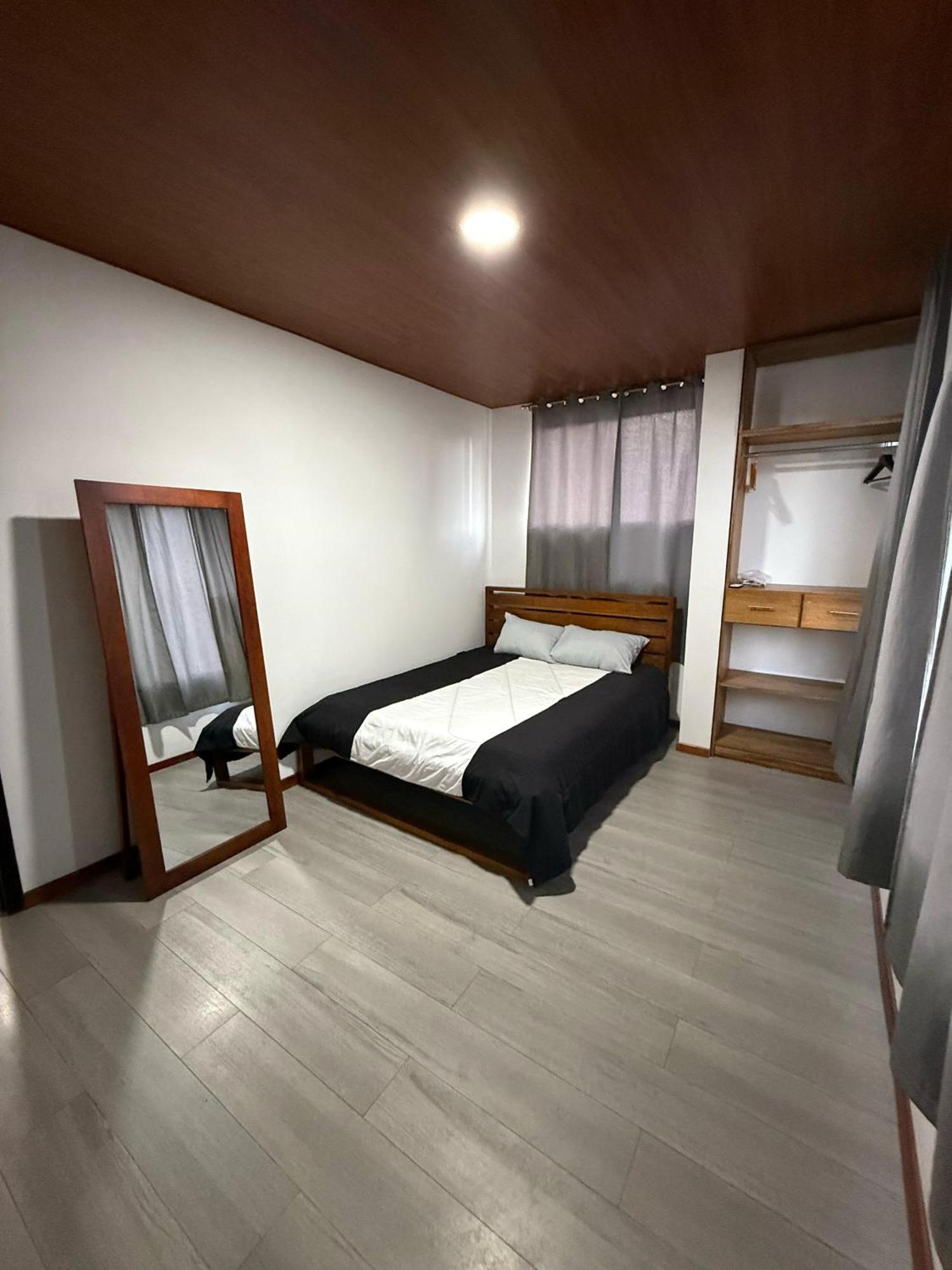 Bunker593 Inn Tena Dış mekan fotoğraf