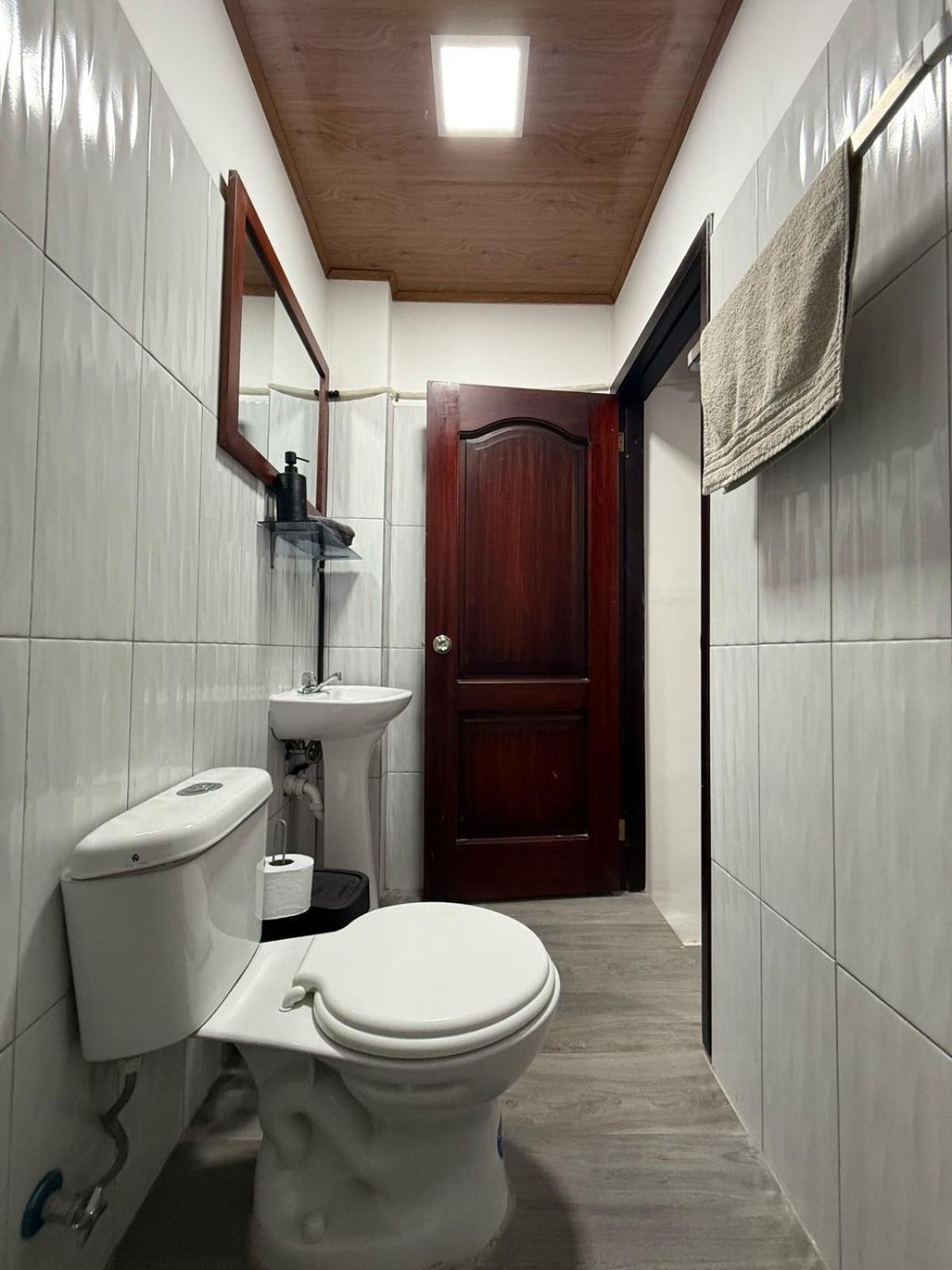 Bunker593 Inn Tena Dış mekan fotoğraf